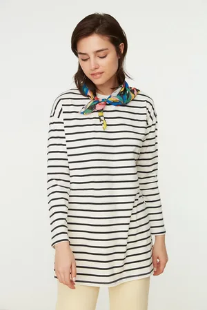 Trendyol TCTAW22UK0240 Women