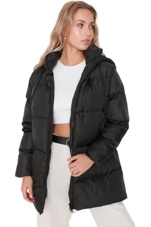 Trendyol Beige Oversized Pufferjas Met Capuchon Twoaw23Mo00157