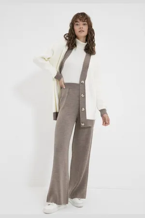 Trendyol TCTAW22AU0156 Women