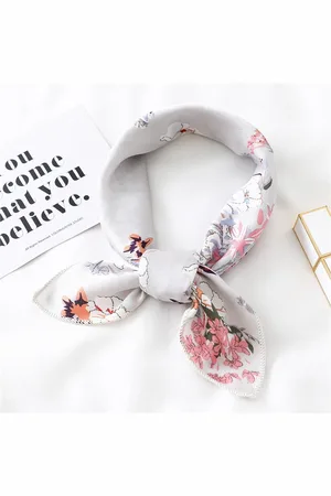 Merkloos Kleine Dames Sjaal – Zijden Sjaal – Kleine Bandana –