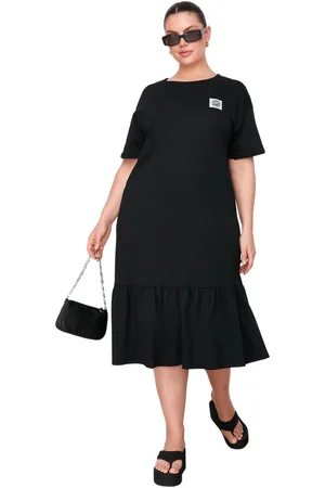 Trendyol Zwarte Rok Met Rucheslabel Gedetailleerde 100% Katoenen Gebreide T-Shirtjurk In Grote Maten Tbbss24Ah00171