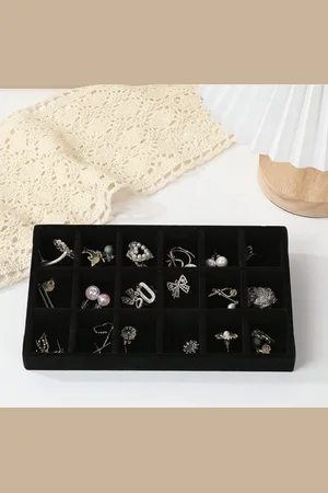 Merkloos Sieraden opberger - 18vaks - Zwart - Black - Fluweel - Oorbellen - Earrings - Ringen - Armbanden - Jewellery - Organiser - Lade / Kast Opberger