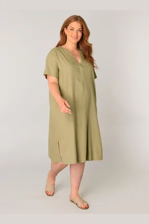 Base Level CURVY Yacinthe Dresses - - maat 2(50)