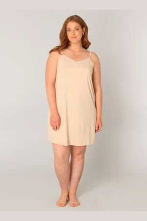 Base Level CURVY Yanira Jurk - - maat 3(52)