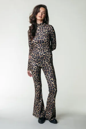 Colourful rebel Leopard/Panterprint Peached Extra Flare Pants - XS