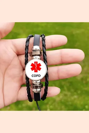 Merkloos Allernieuwste.nl® Armband COPD Alert - Leder Dames Heren Armbanden Unisex - Pinda Allergie - Verstelbaar Leer 26 x 2 cm