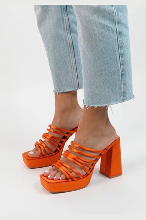 Sacha Dames - satin sandalen met plateau hak