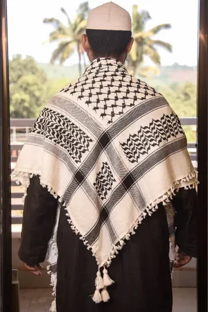 Merkloos Kufiya/Keffiyeh Sjaal -Wit - 100% Katoen - Palestijnse Sjaal - Palestina Sjaal - Shemagh - Arafat Sjaal - Arabische Sjaal - 122x122 cm