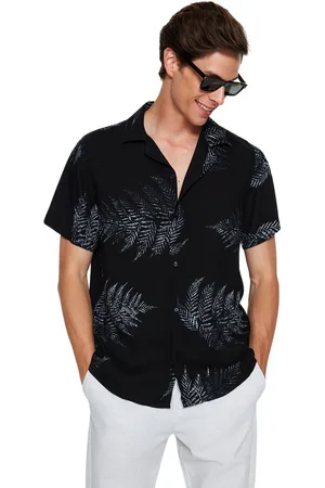 Trendyol Zwart Regular Fit Open Kraag Korte Mouw Casual Shirt Tmnss20Go0574