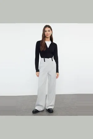 Trendyol Grijze Geweven Broek Met Wijde Pijpen En Knopen Twoaw21Pl0492
