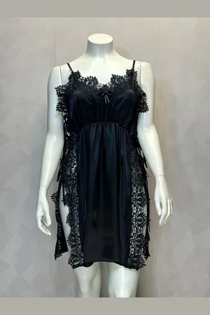 Merkloos Short satin lingerie