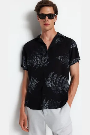 Trendyol Zwart Regular Fit Open Kraag Korte Mouw Casual Shirt Tmnss20Go0574