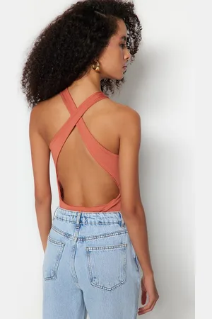 Trendyol Kaneelkleurige Gebreide Bodysuit Met Halternek En Achterkant, Flexibele Drukknopen Twoss23Bd00036