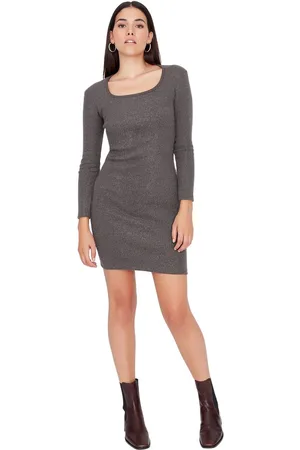 Trendyol Bourgondië Body-Styling Slit Crew Neck Mini Geribbelde Flexibele Gebreide Pencil Jurk Twoaw21El2241