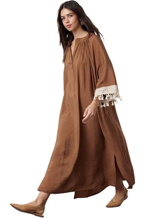 Trendyol Bruine Accessoire Gedetailleerde Geweven Cape & Abaya & Kaftan & Jalabiya Tctss24Kk00008