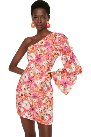 Trendyol Oranje, Gevoerde, Met Bloemenmotief Versierde Poplin Korte Avondjurk Voor Afstuderen Tprss22El1280