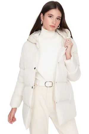 Trendyol Oversized Pufferjas Met Capuchon Twoaw23Mo00250