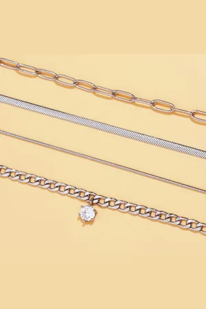 Fashion Jewelry 4-Delige Roestvrijstalen Zilveren Ketting Set voor Vrouwen en Meisjes – RVS Mode Sieraden met Zirkonia Hanger – Verstelbare Lengte – Duurzaam, Hypoallergeen en Waterbestendig – Perfect voor Dagelijks Gebruik en Feestelijke Gelegenheden – Ca