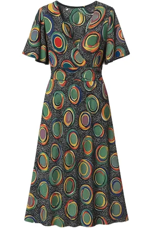 Merkloos Maxi Dress Saturn Orbit – Jimi Fei Paris | Speelse Kleurenexplosie in Kreukvrije Stretchstof - One Size