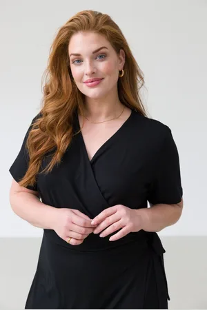 Base Level CURVY Abbie Jurk - - maat X-0(44)