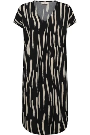 Freequent Jurk Fqfloi Dress 206676 Black W Moonbeam Dames