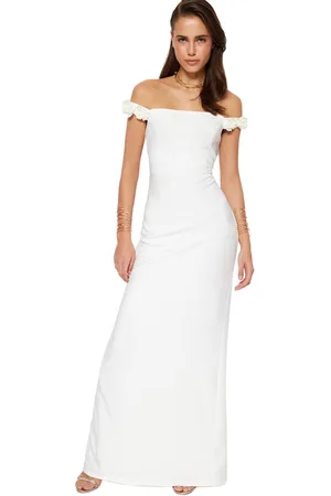 Trendyol Gevoerde Lange Avondjurk Met Geweven Accessoiresi Tprss23Ae00044