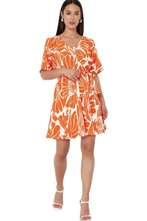 Trendyol Oranje Bedrukte, Relaxte, Midi-Gebreide Jurk Met Ceintuur, Relaxte Snit En Midi-Jurk Twoss24El01016