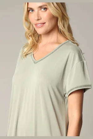 Deeluxe Fancy en casual jurk met korte mouwen en V-hals in modal L