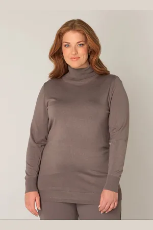 Base Level CURVY Yuena Trui - - maat 4(54/56)
