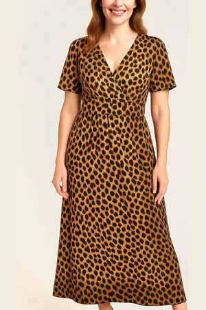 Merkloos JIMI FEI PARIS – Maxi Jurk Wild Elegance – One Size – Leopard Print & Flatterende Tailleband