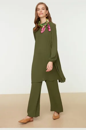 Trendyol TCTSS22US0023 Women