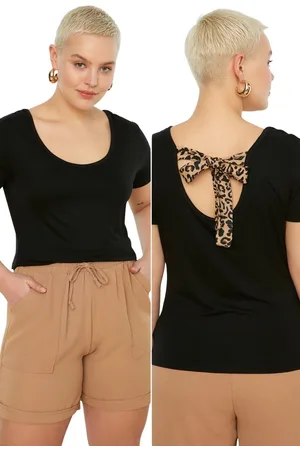 Trendyol Zwarte Gedetailleerde Gebreide Blouse Met Strik Op De Rug Tbbss22Af0058