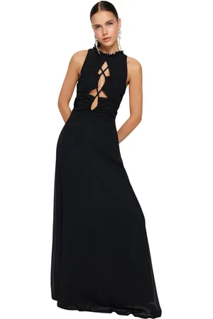Trendyol Zwarte A-Lijn Gevoerde Chiffon Lange Avondjurk Tprss23Ae00026