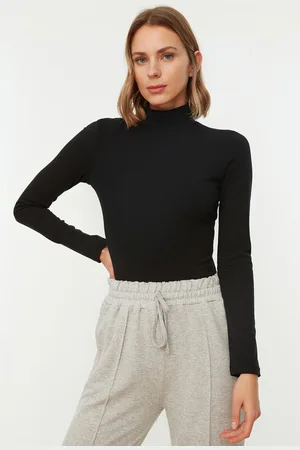 Trendyol Zwarte Gebreide Bodysuit Met Col En Drukknopen Twoaw21Bd0008