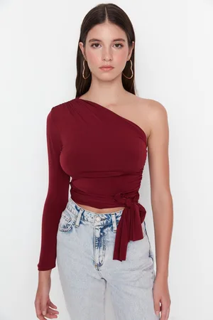 Trendyol Rode Slanke, Elastische Gebreide Blouse Met Stropdas En Enkele Mouwen Twoaw23Bz00094