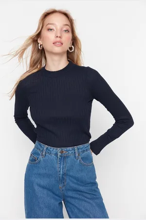 Trendyol Beige Geribbelde, Flexibele, Slim-Fit Gebreide Blouse Met Hoge Hals Twoaw20Bz0200