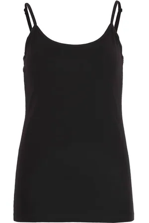 Enjoy Het Spaghetti Singlet Basis in wit is een veelzijdig en comfortabel kledingstuk