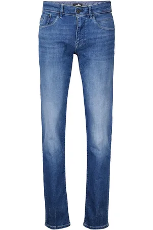 Vanguard Ontdek de nieuwste fit: de V12 jeans