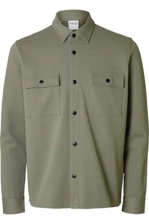 SELECTED Het Overshirt Jackie van is een stijlvol heren overshirt gemaakt van katoen