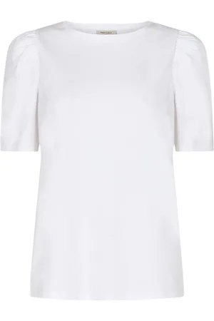 Freequent T-shirt Fenja van is een stijlvol T-shirt met een ronde hals en korte mouwen, perfect voor de zomer