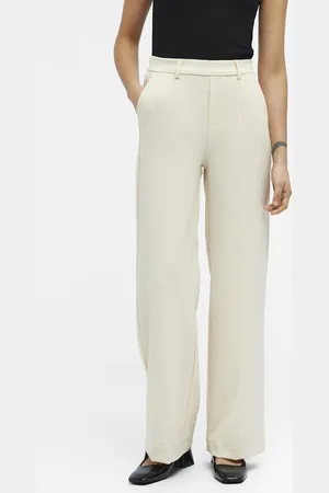 Object De Pantalon Lisa van is een stijlvolle lange broek met een normale taille en wijde pijpen