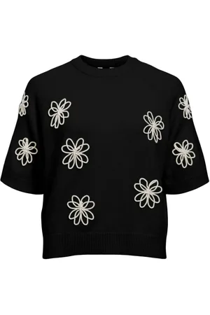 Object De Pullover Laney Rubin van is een stijlvolle dames trui met een ronde hals en regular pasvorm