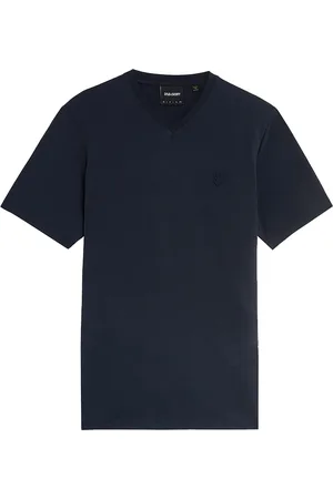 Lyle & Scott Het t-shirt van Lyle&scott is een casual heren t-shirt met een V-hals en korte mouwen