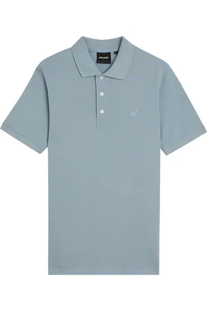 Lyle & Scott De polo van Lyle&scott is een stijlvolle heren polo met een opstaande kraag en polokraag, korte mouwen en een regular fit