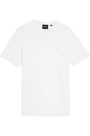 Lyle & Scott Het t-shirt van Lyle&scott is een casual heren t-shirt met een V-hals en korte mouwen