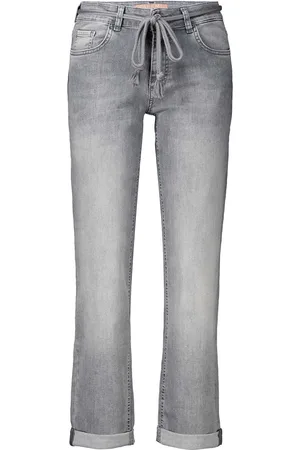 Para Mi Jeans Bobby van is een stijlvolle dames jeans met een casual uitstraling