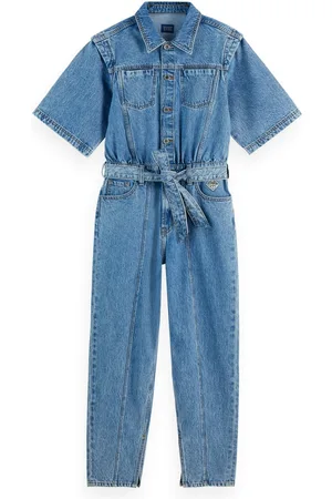 Scotch&Soda De Jumpsuit Lakehouse Denim Workwear van is een casual dames jumpsuit met een elastische taille en korte mouwen