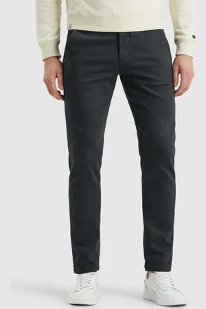 Cast Iron De Chino Riser van is een stijlvolle heren chino met een normale taille en slimfit pasvorm
