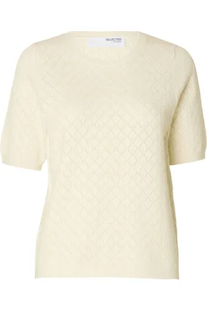 SELECTED Het T-shirt Helen van is een dames T-shirt met een minimalistisch design