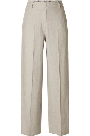 SELECTED Broek Margo-Tara van is een dames lange broek met een verfijnde stijl